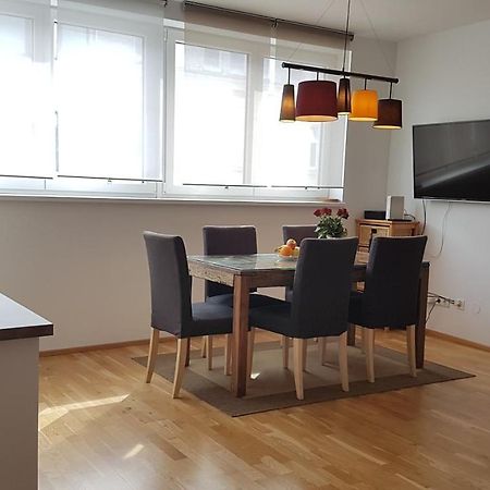 Moderne Maisonette Mit Terrasse Wina Bagian luar foto