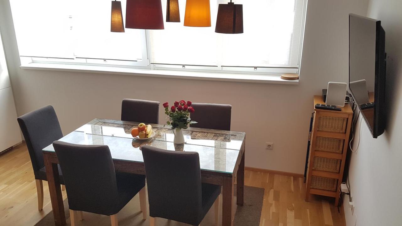 Moderne Maisonette Mit Terrasse Wina Bagian luar foto